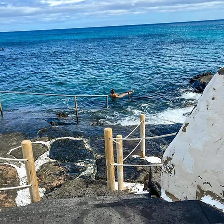 Casa Burgao With Large Seaview Terrace Apartment *