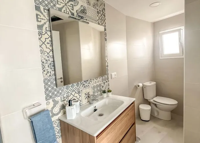 Casa Burgao With Large Seaview Terrace Apartment Punta Mujeres