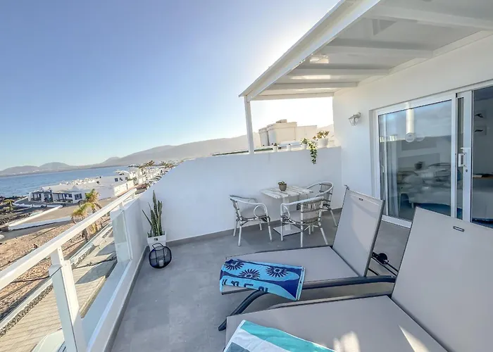 Casa Burgao With Large Seaview Terrace *