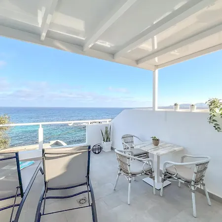 Apartment Casa Burgao With Large Seaview Terrace *
